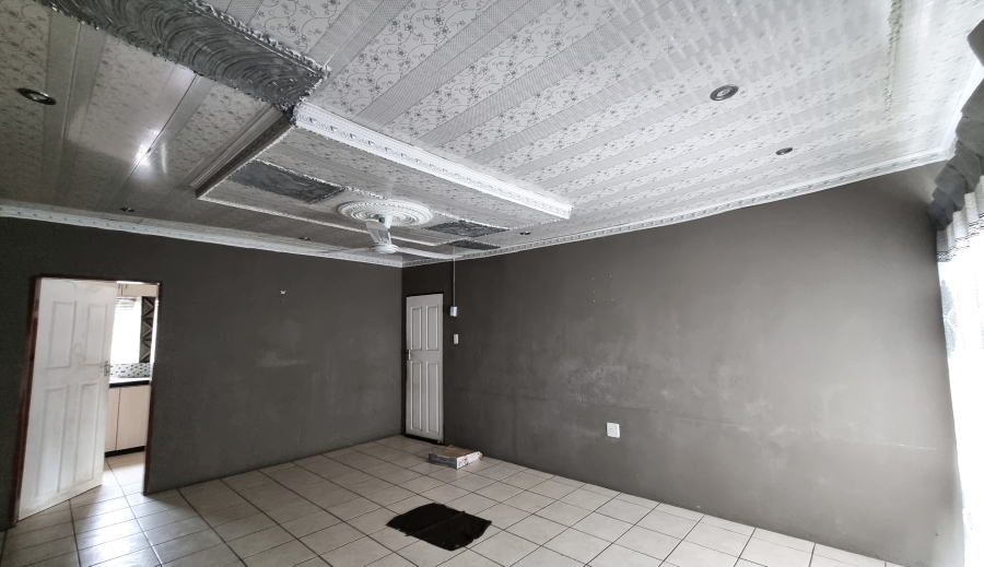 3 Bedroom Property for Sale in Zeerust North West